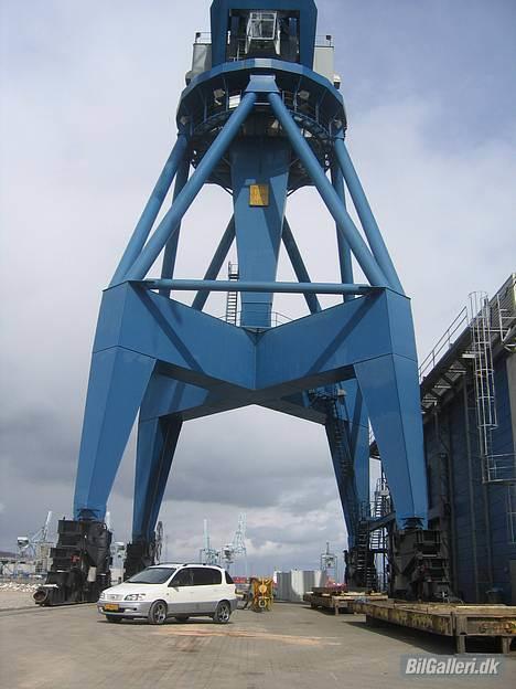 Toyota Sportsvan billede 2