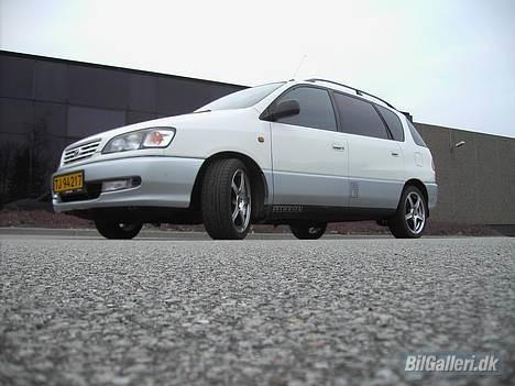 Toyota Sportsvan billede 4