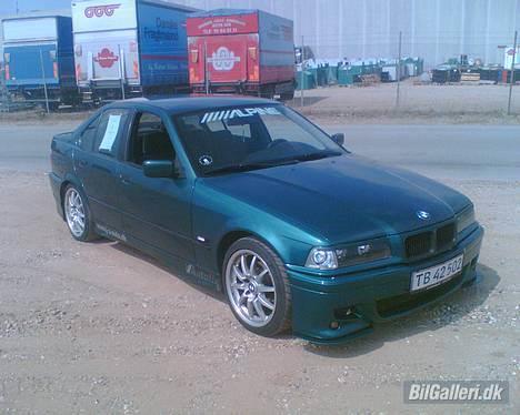 BMW e36 sedan *solgt* billede 1