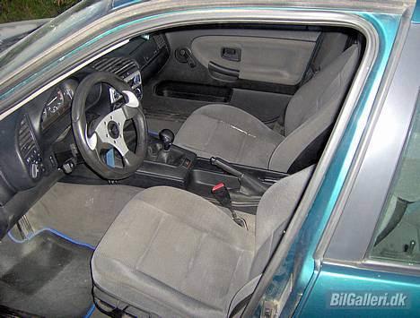 BMW e36 sedan *solgt* billede 2