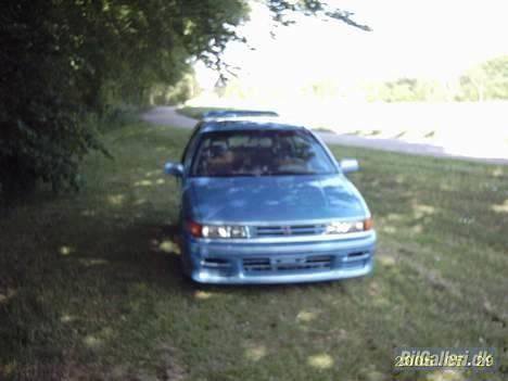 Mitsubishi colt nr 1 - bilen skal også sænkes.. den er jo næsten på højde med en patrol.. he he billede 6