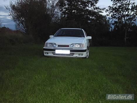 Ford Sierra 2,0 DOHC SOLGT billede 2