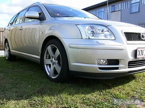 Toyota Avensis 2,0 SOL billede 2