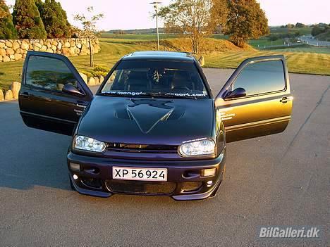 VW Golf III 1,8  Solgt billede 16