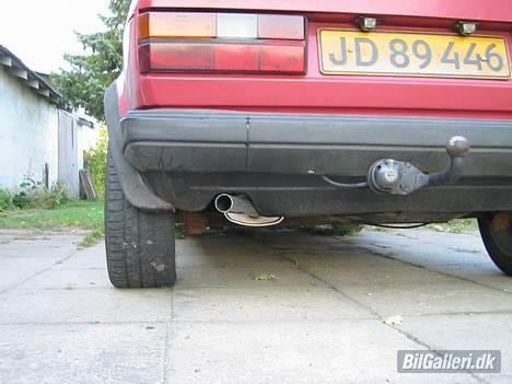 VW Golf 1 (Skrottet) - Det her er min nye udstødning, den anden knækkede... billede 11