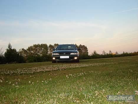 Nissan Primera SE *Solgt* billede 2