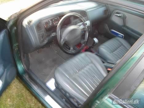 Nissan Primera SE *Solgt* billede 5