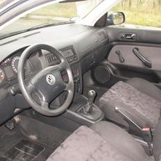 VW Golf IV (Død :( )