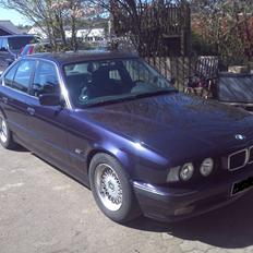 BMW 520i E34