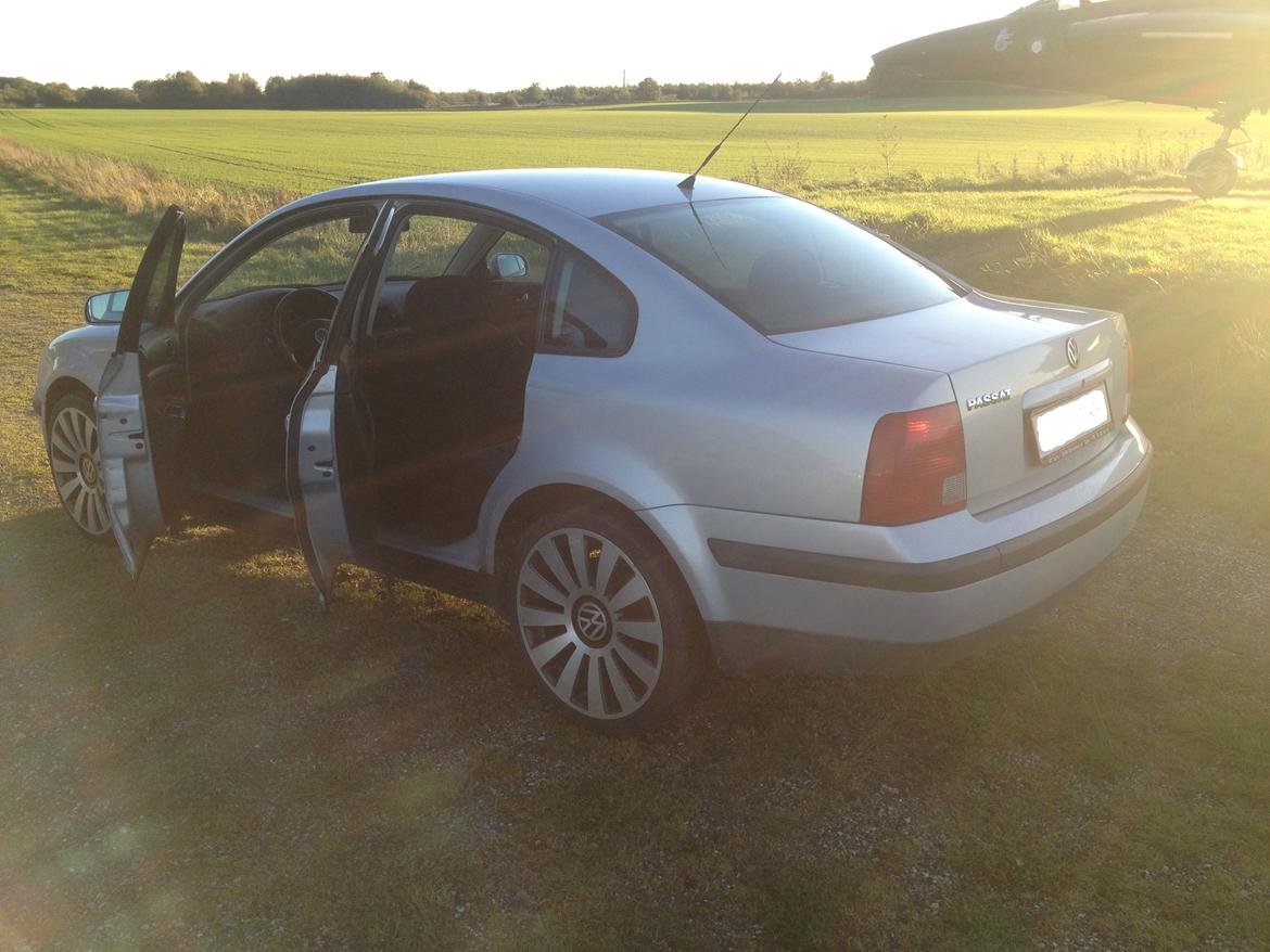 VW Passat 3B 1,8 20v "SOLGT" billede 4