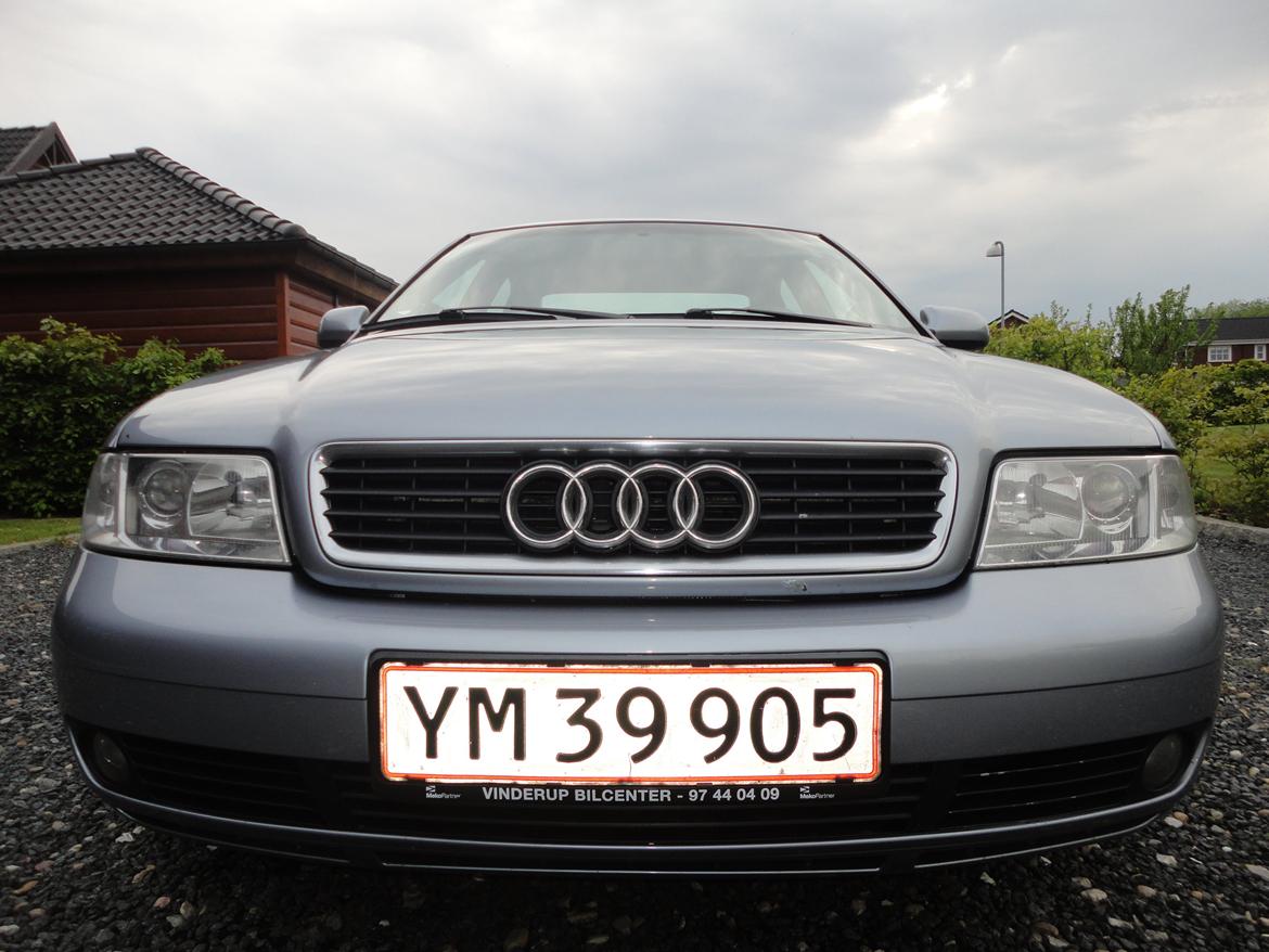 Audi A4 1.8T (std 180hk) billede 4