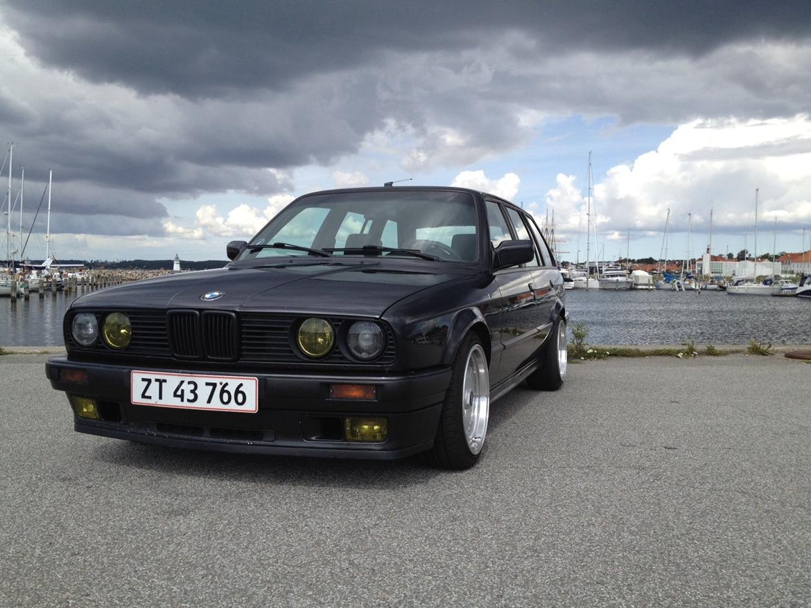 BMW E30 325i touring - solgt billede 7