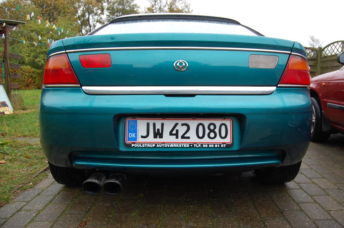 Mazda 323f billede 2