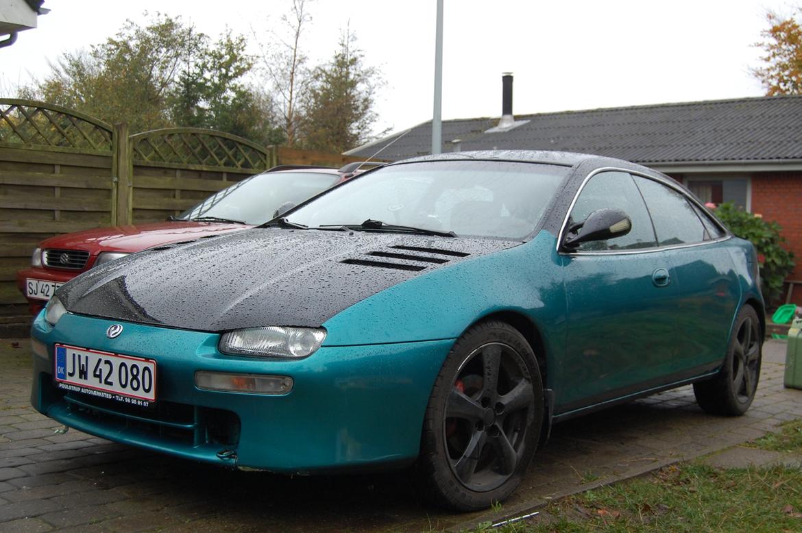 Mazda 323f billede 5