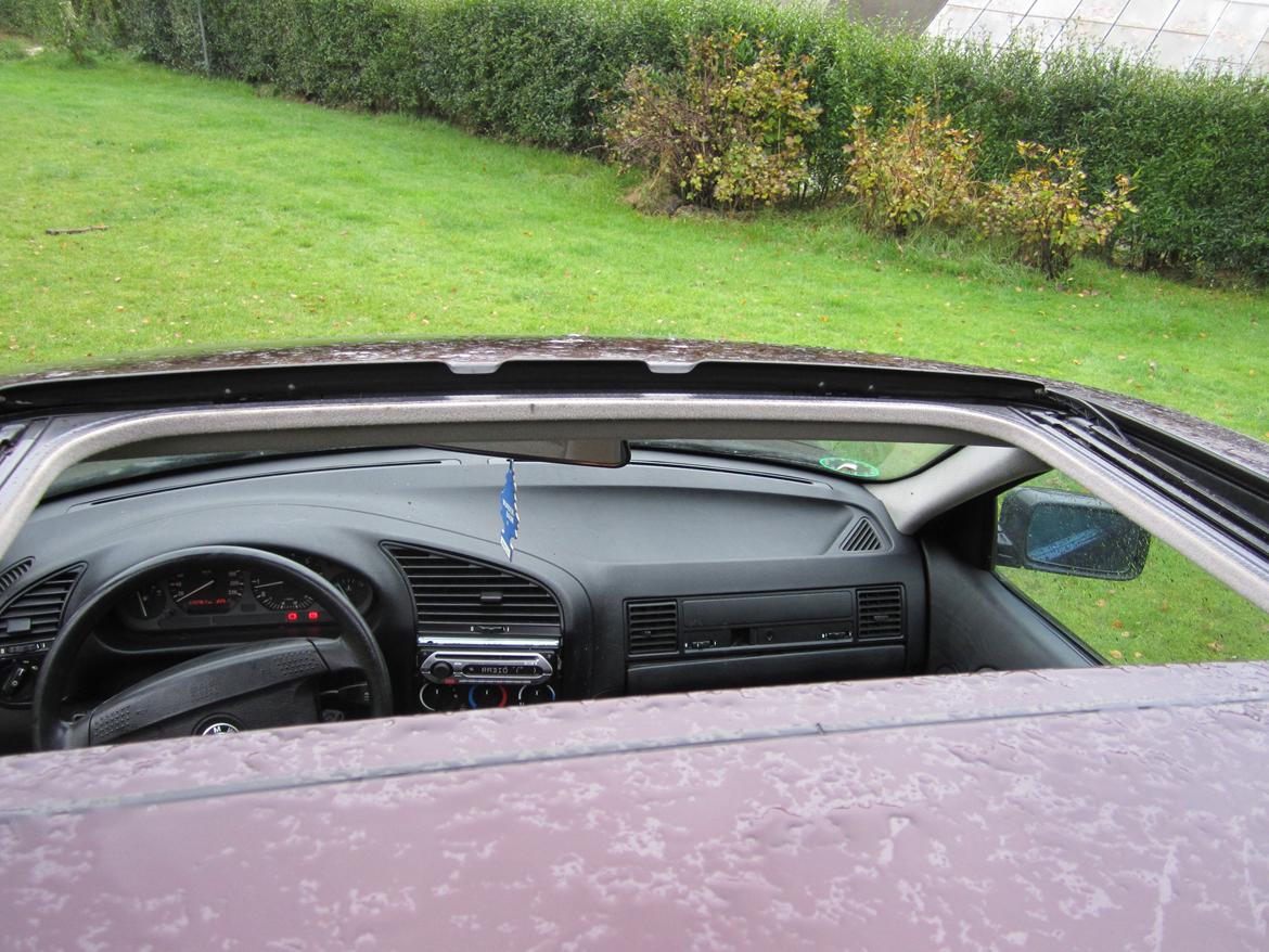 BMW 318i (solgt) billede 6