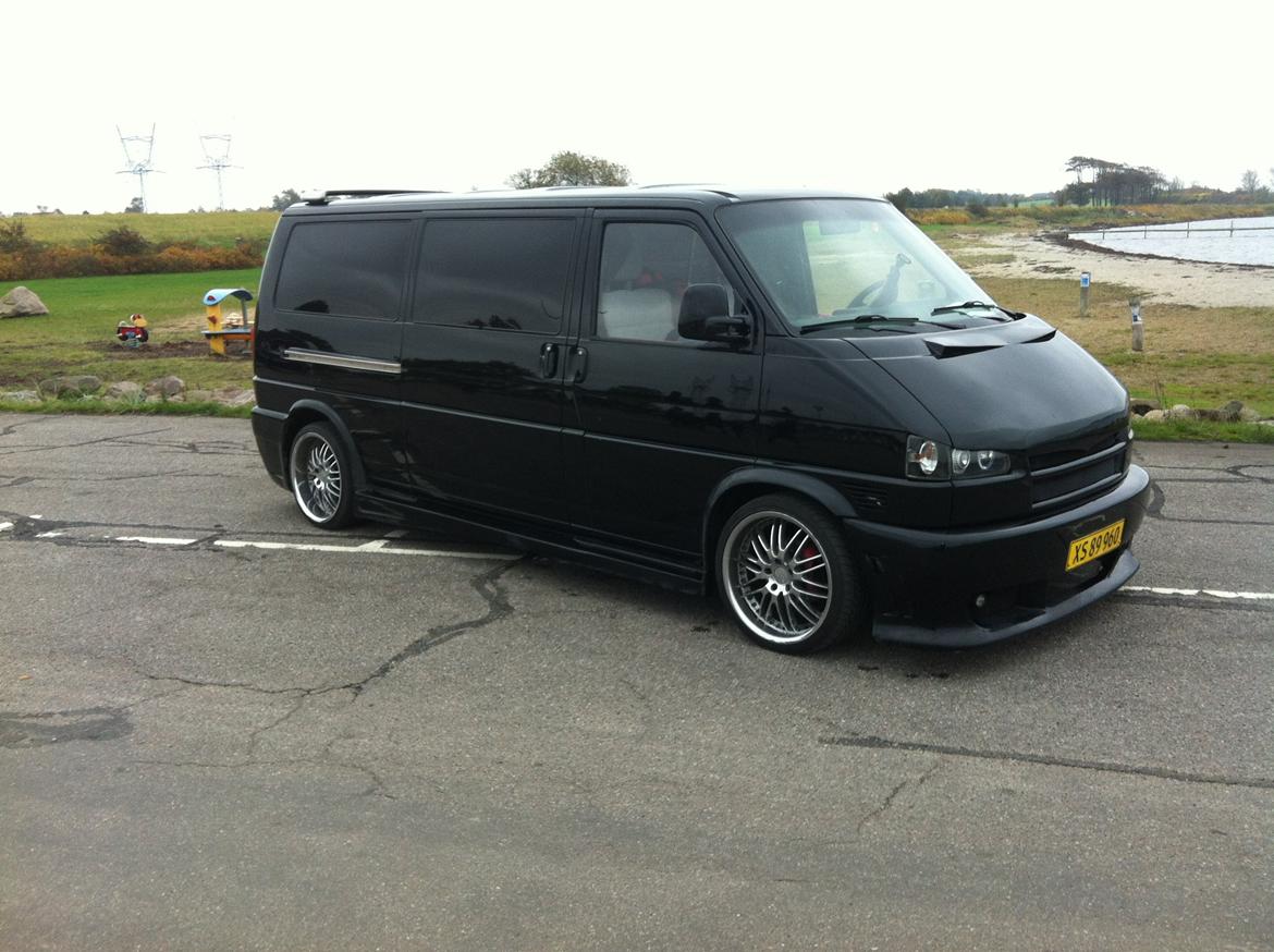 VW Transporter2,5 TDI billede 1
