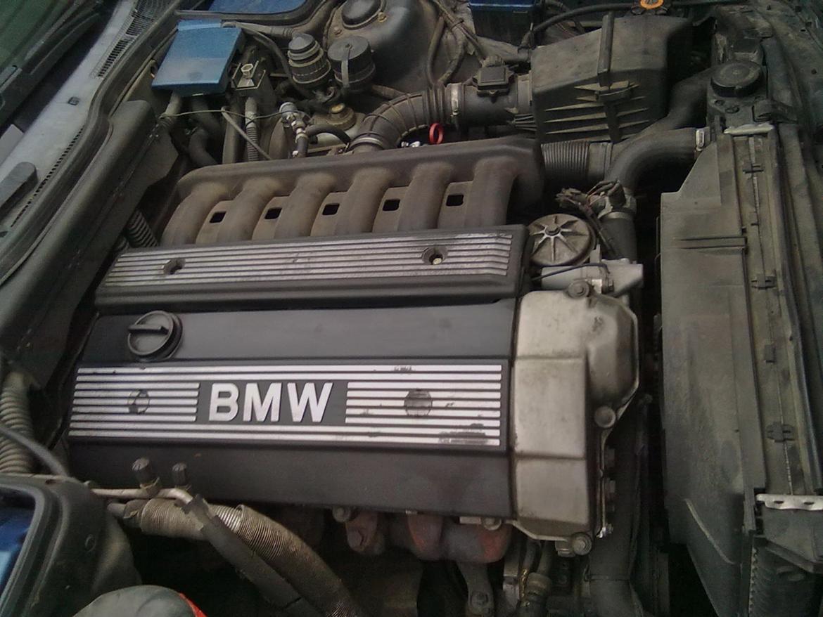 BMW E34 520i Touring-SOLGT- billede 2