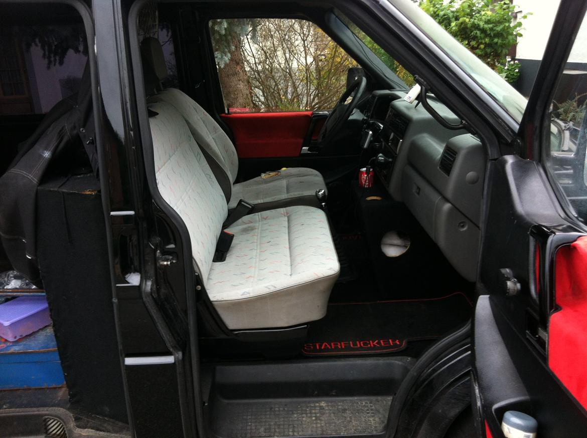 VW Transporter2,5 TDI billede 9