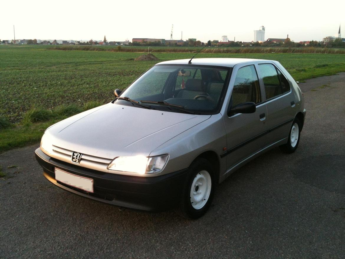 Peugeot 306 XL 1.4 billede 1