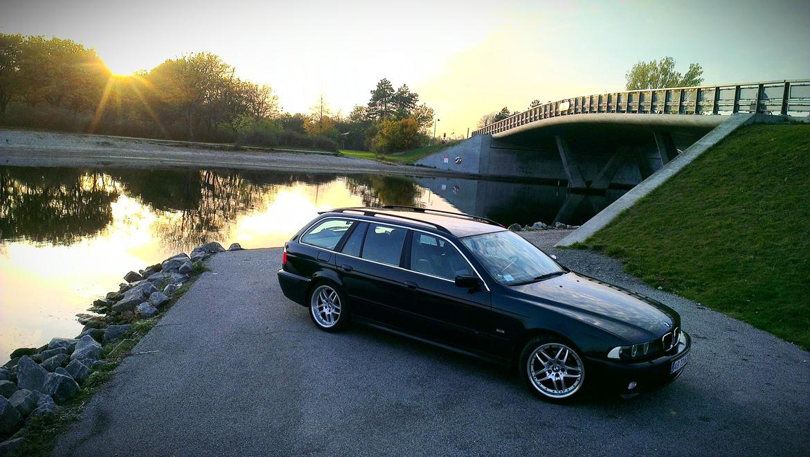 BMW 523i Touring E39 billede 4