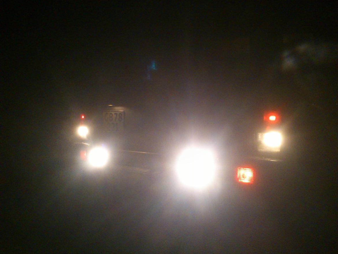 Nissan Patrol GR Dobbel Cab 2,8 TD 4x4 - Man skal også ku se noget når man køre baglæns  billede 11