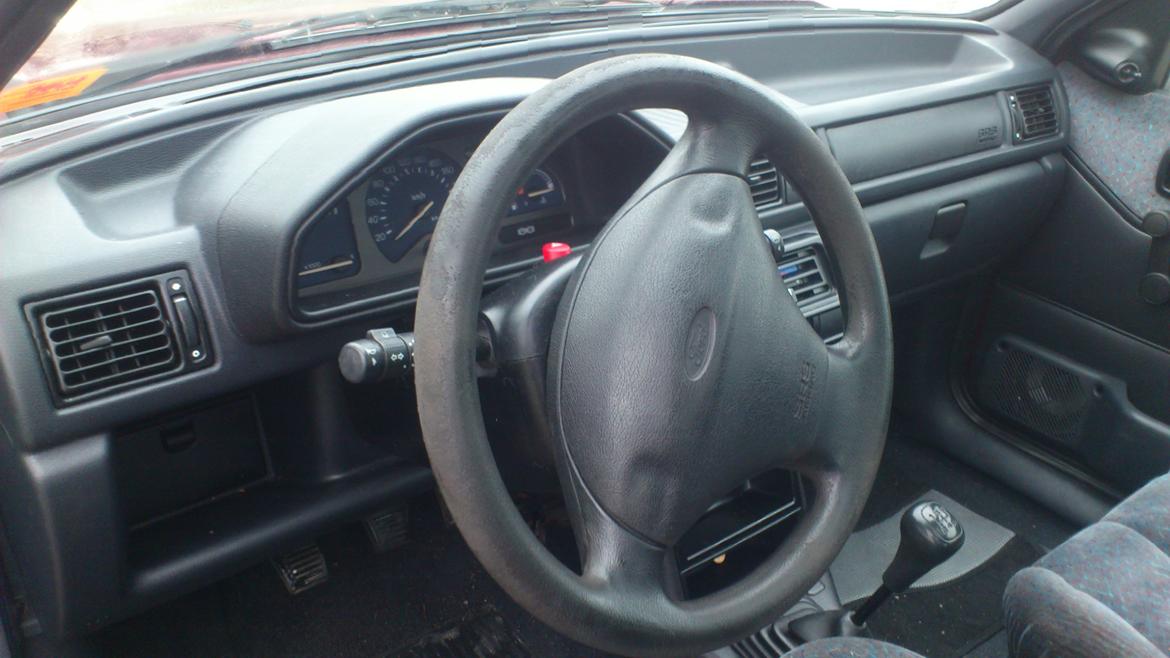 Ford Fiesta Mk3 1.3i Supreme solgt! billede 8