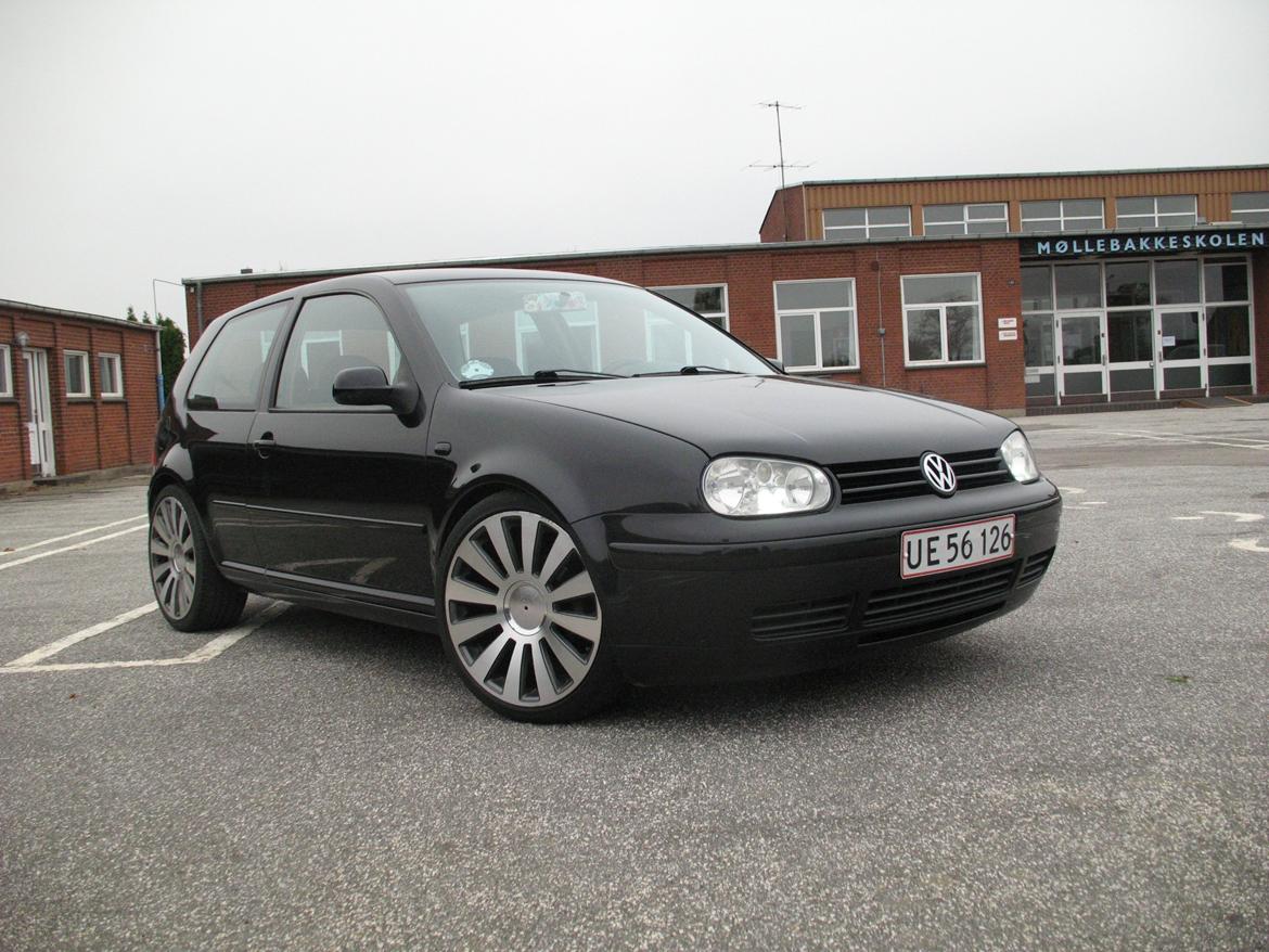 VW Golf 4 Highline billede 1