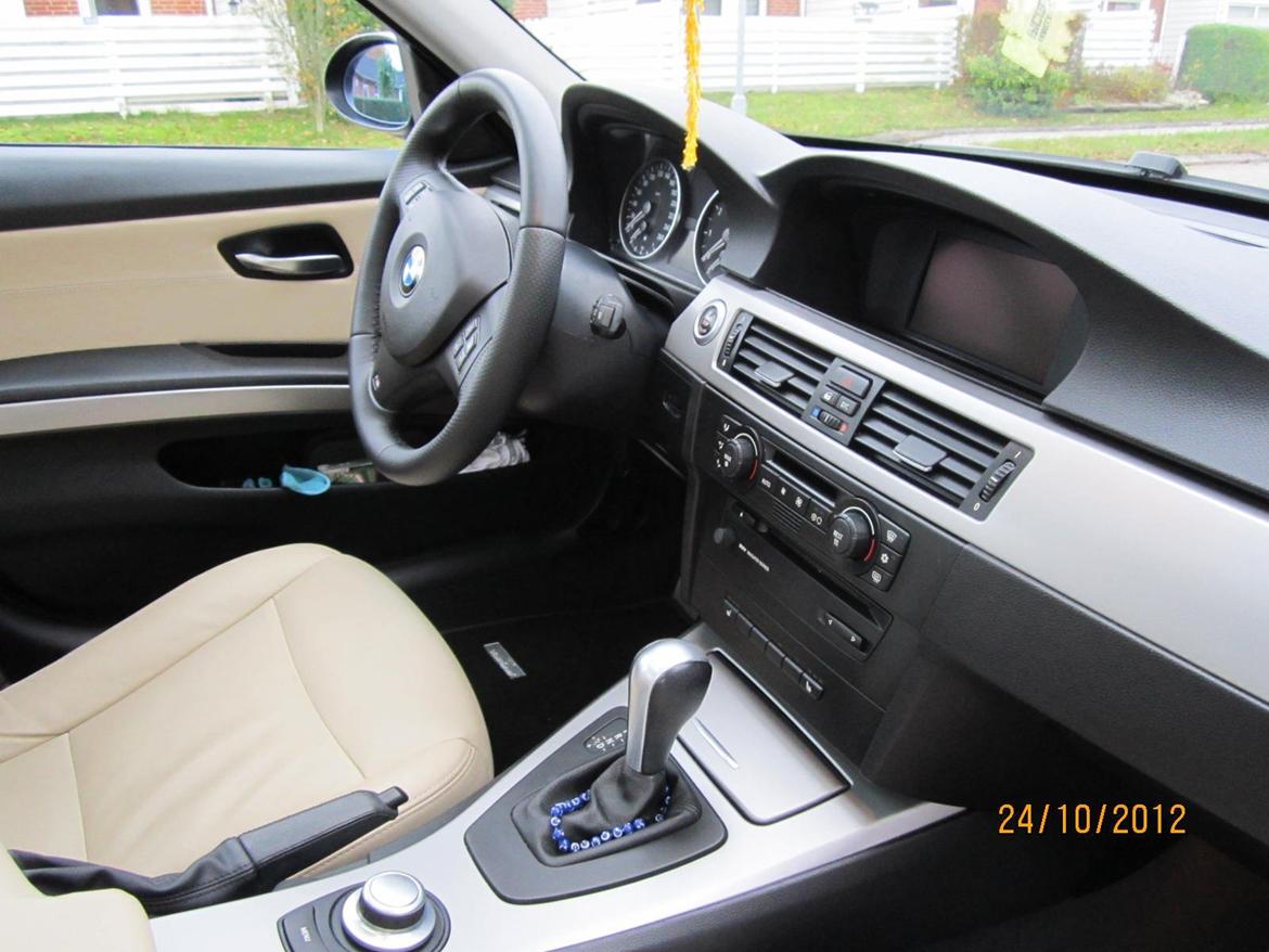 BMW e90 Solgt billede 11