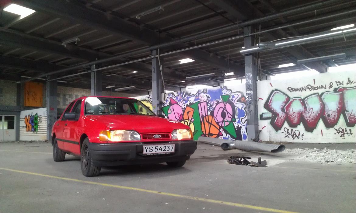 Ford Sierra 2,0i DOCH (Død) billede 2