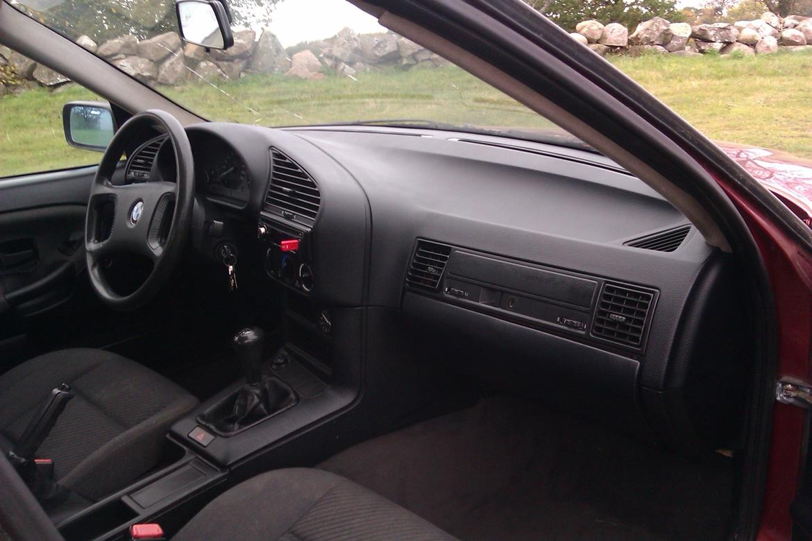 BMW 318i e36 billede 8