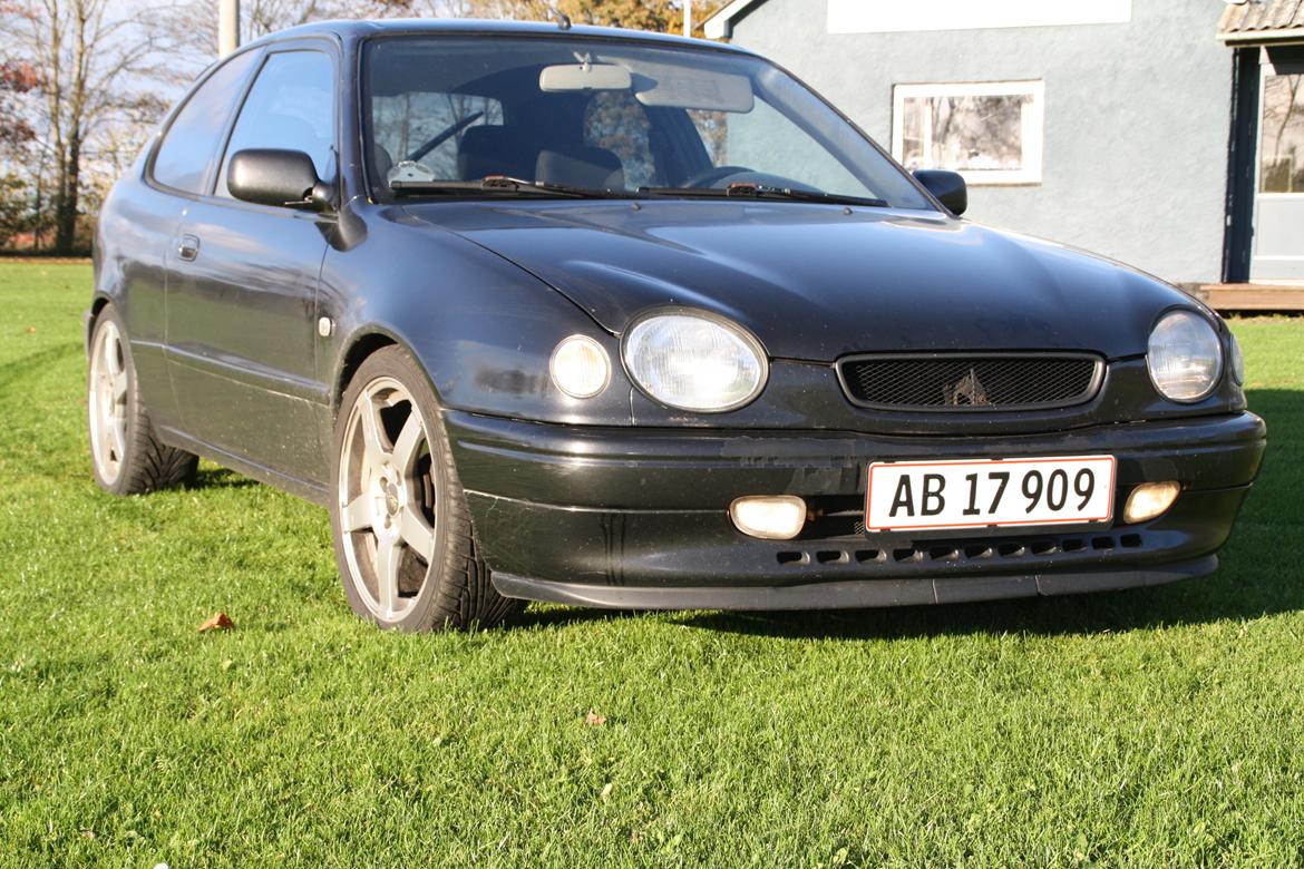 Toyota Corolla 1.3 E11 G6 (Solgt) billede 1