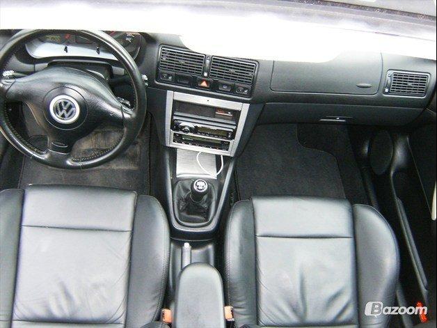 VW Golf 4 2.3 v5 highline (SOLGT) billede 8