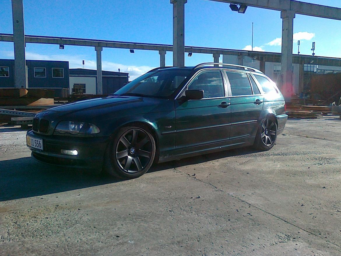 BMW E46 330d Touring Steptronic billede 3