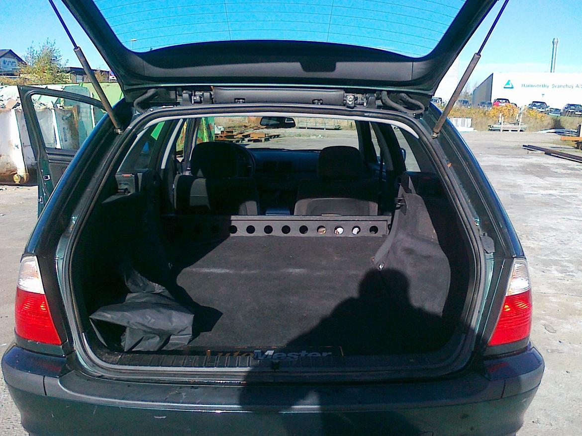 BMW E46 330d Touring Steptronic billede 9