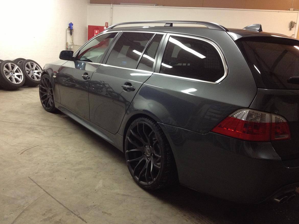 BMW E61 550i touring billede 11