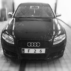 Audi A4 2.5 TDI V6 Quattro (RS4) SOLGT