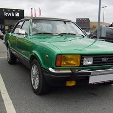 Ford Taunus Ghia auto.