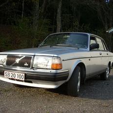 Volvo 240 GL [SOLGT]