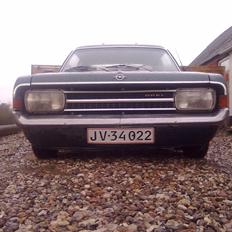 Opel rekord c 2 dørs 2,8 r6