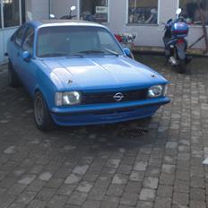 Opel kadett c coupe