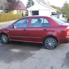 Skoda fabia sedan