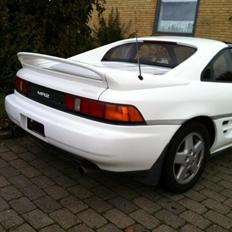 Toyota MR2 SW20 2.0 AT
