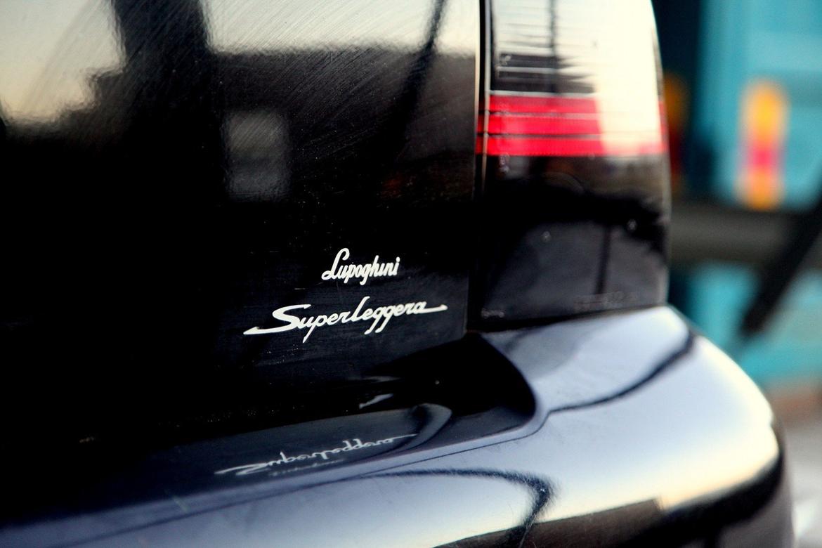 VW Lupoghini - custom made stickers billede 3