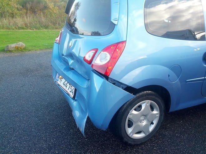 Renault Twingo totalskadet billede 12