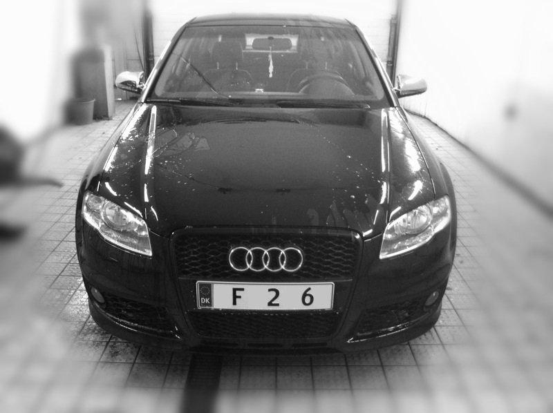 Audi A4 2.5 TDI V6 Quattro (RS4) SOLGT billede 3