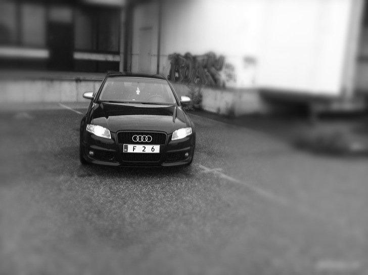 Audi A4 2.5 TDI V6 Quattro (RS4) SOLGT billede 4