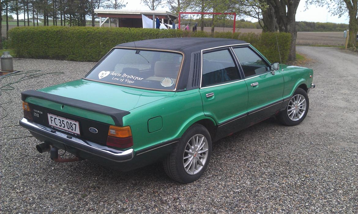 Ford Taunus Ghia auto. billede 4