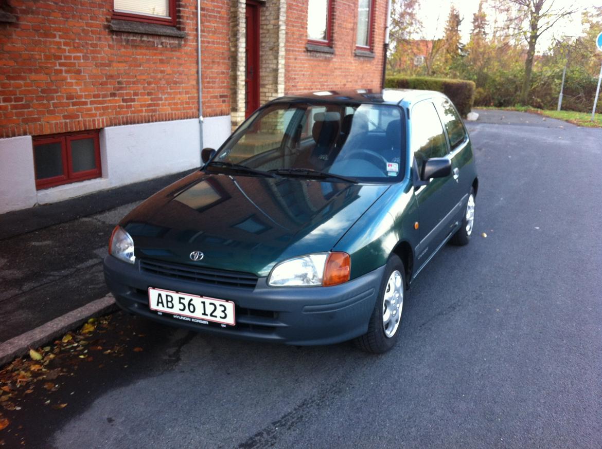 Toyota Starlet XLi billede 4