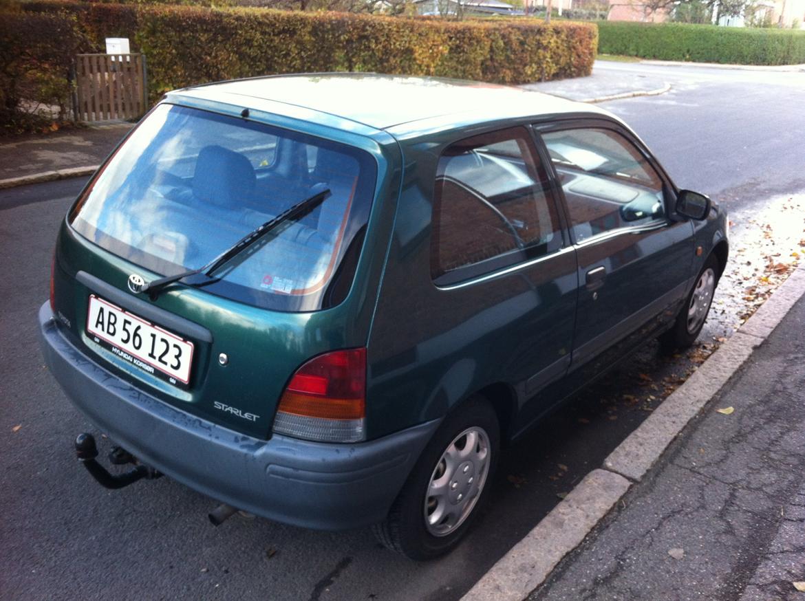 Toyota Starlet XLi billede 9