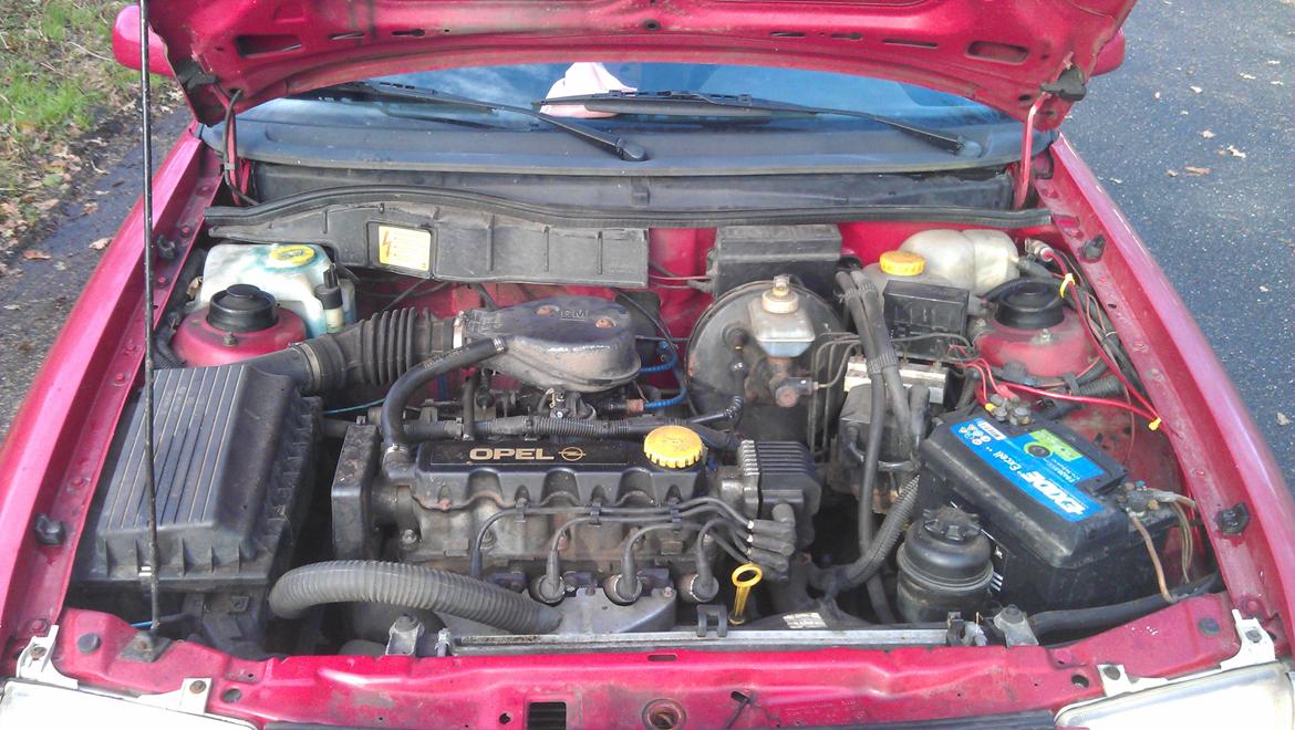 Opel Astra 1,6v 8v billede 9